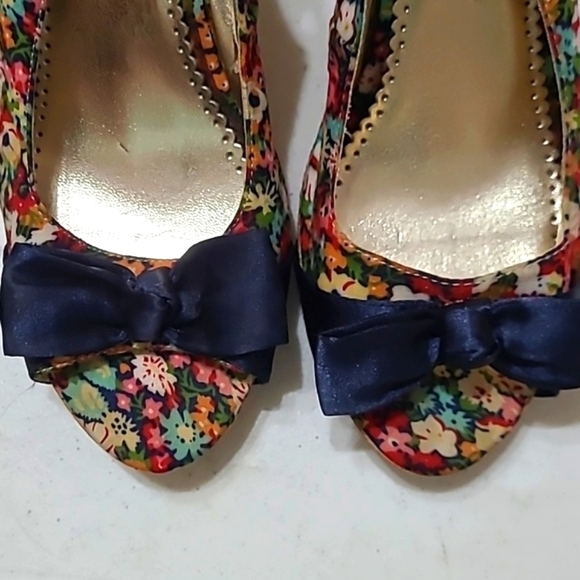 Rampage "Grayson" floral opentoe platform heels with Navy bow size 10 - Picture 7 of 13
